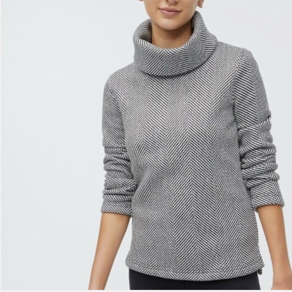 J. Crew Long Sleeve Funnelneck Pullover Fleece Lined Sweater-Herringbone-Size S‎